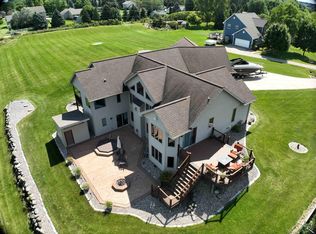 6784 Tartan Trail, Sun Prairie, WI 53590