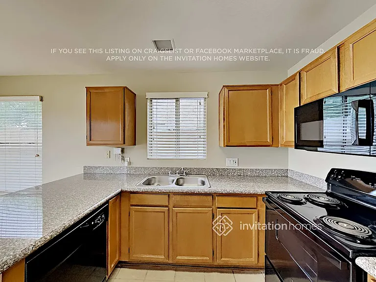 4023 W Whispering Wind Dr — Photo 9