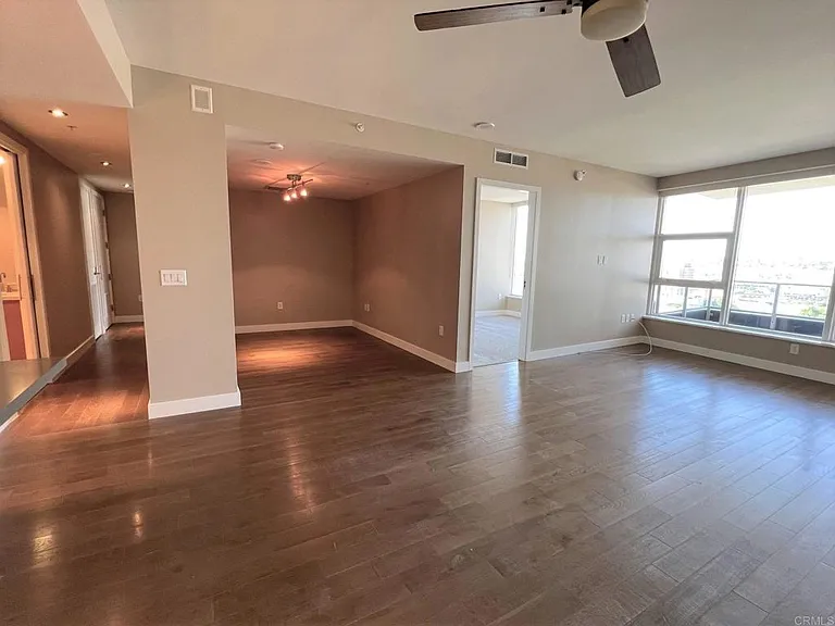 1325 Pacific Hwy #1506 — Photo 6