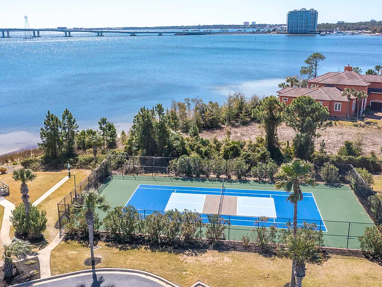 6500 Bridge Water Way #6 — Photo 16