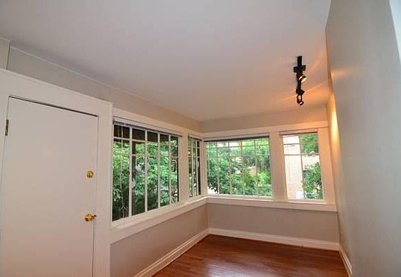 5th image of 1129 N Pearl St APT 2