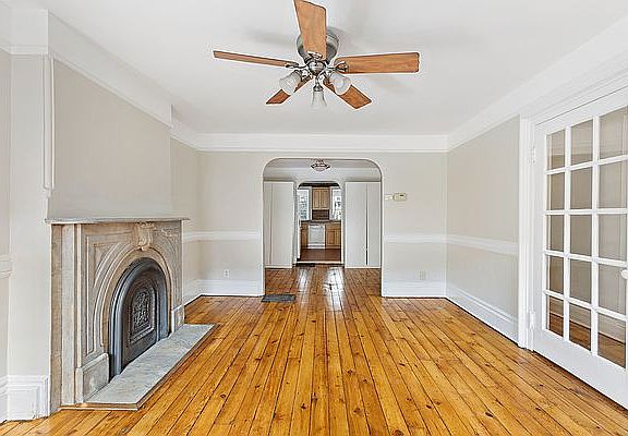 5th image of 355 S 5th St #1