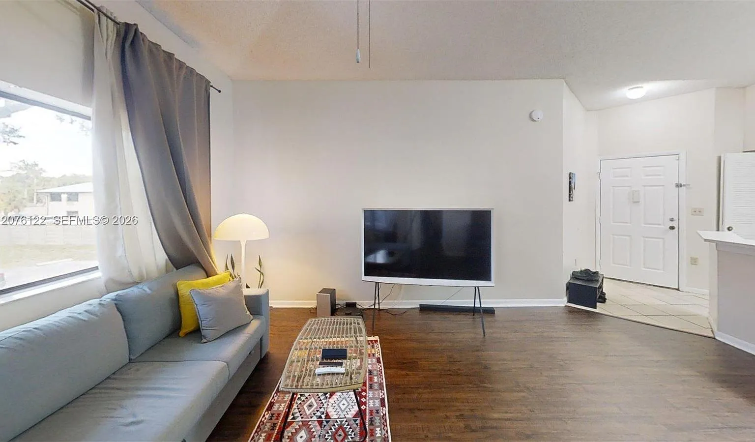 Marina Oaks Condo — Photo 1