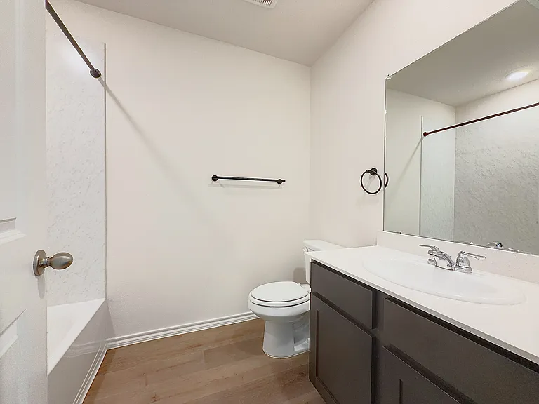 218 Alice Springs Ln — Photo 17