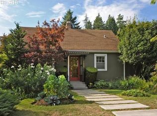 7642 SE Lincoln St, Portland, OR 97215