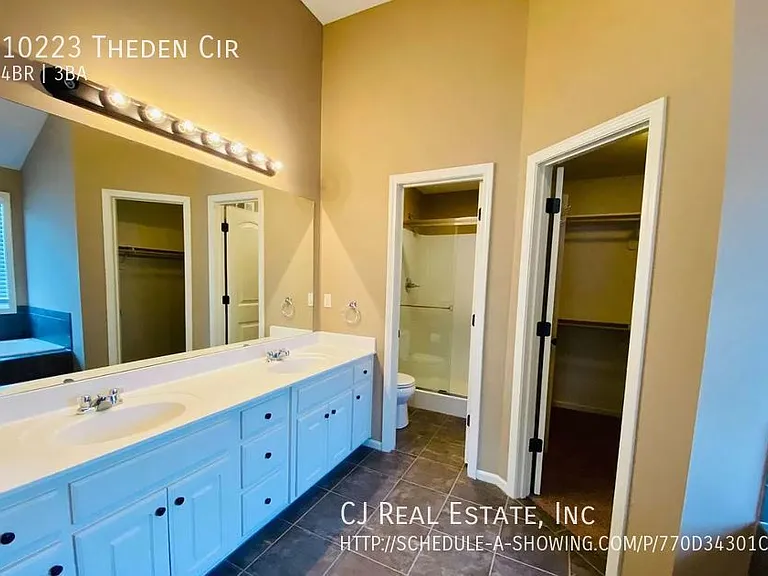 10223 Theden Cir — Photo 7