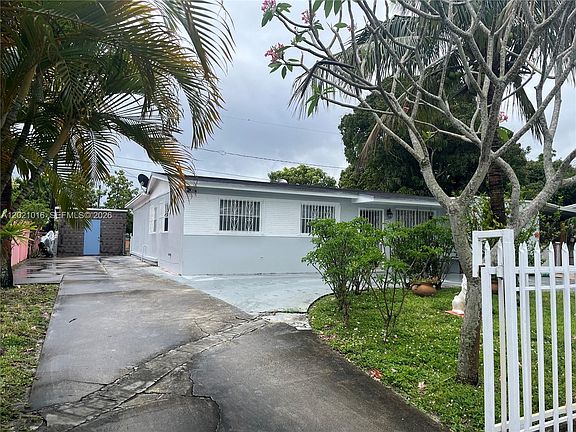 3rd image of 5452 NW 172nd Ter