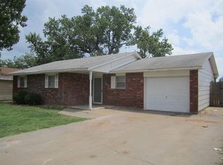 507 Edgewater Dr, Woodward, OK 73801