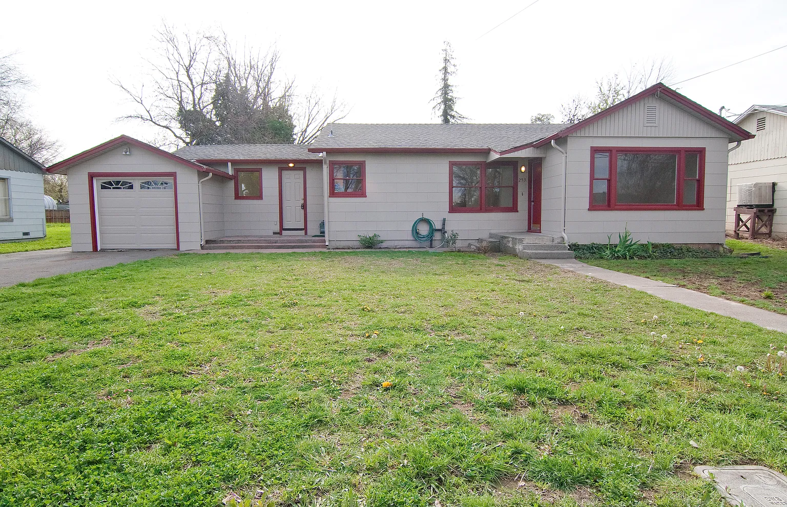 253 Connors Ave photo 1