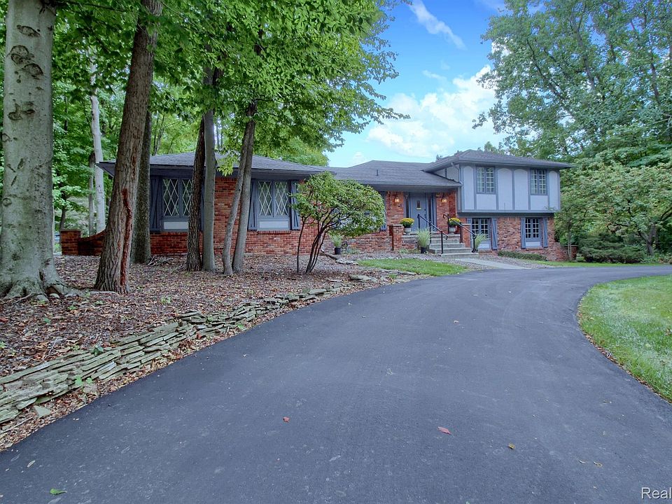 1st image of 21380 Lujon Dr