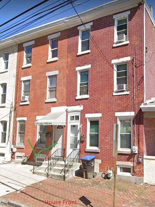 1002 Green St