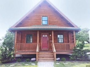453 N 3rd St, Wrightsville, PA 17368