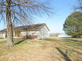 20815 S Cedar Niles Rd, Spring Hill, KS 66083