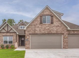 2720 W Madison St, Broken Arrow, OK 74012