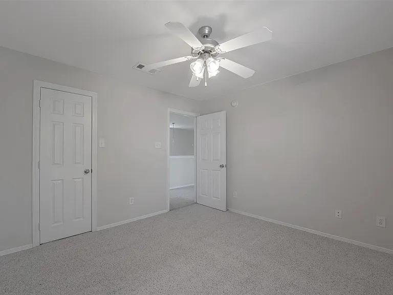 131 Sunset Falls Dr — Photo 32