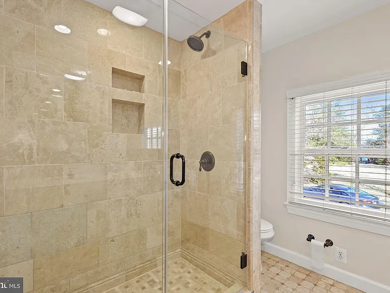 326 Walker Rd — Photo 29
