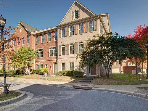 940 Hall Station Dr Photo 1