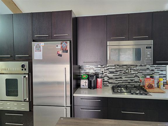 4th image of 3042 River Rd #144