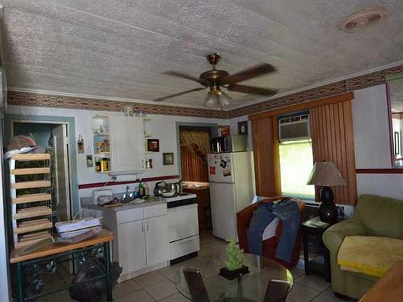 4th image of 4243 Bougainvilla Drive