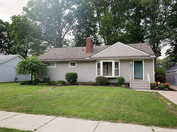 4th image of 42270 Adelbert St