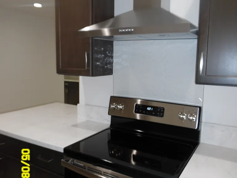 6574 Fountain Ave #12 — Photo 4