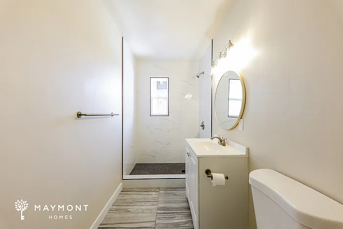 2311 W Whitton Ave — Photo 13