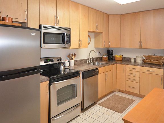 3rd image of 8360 Greensboro Dr APT 906