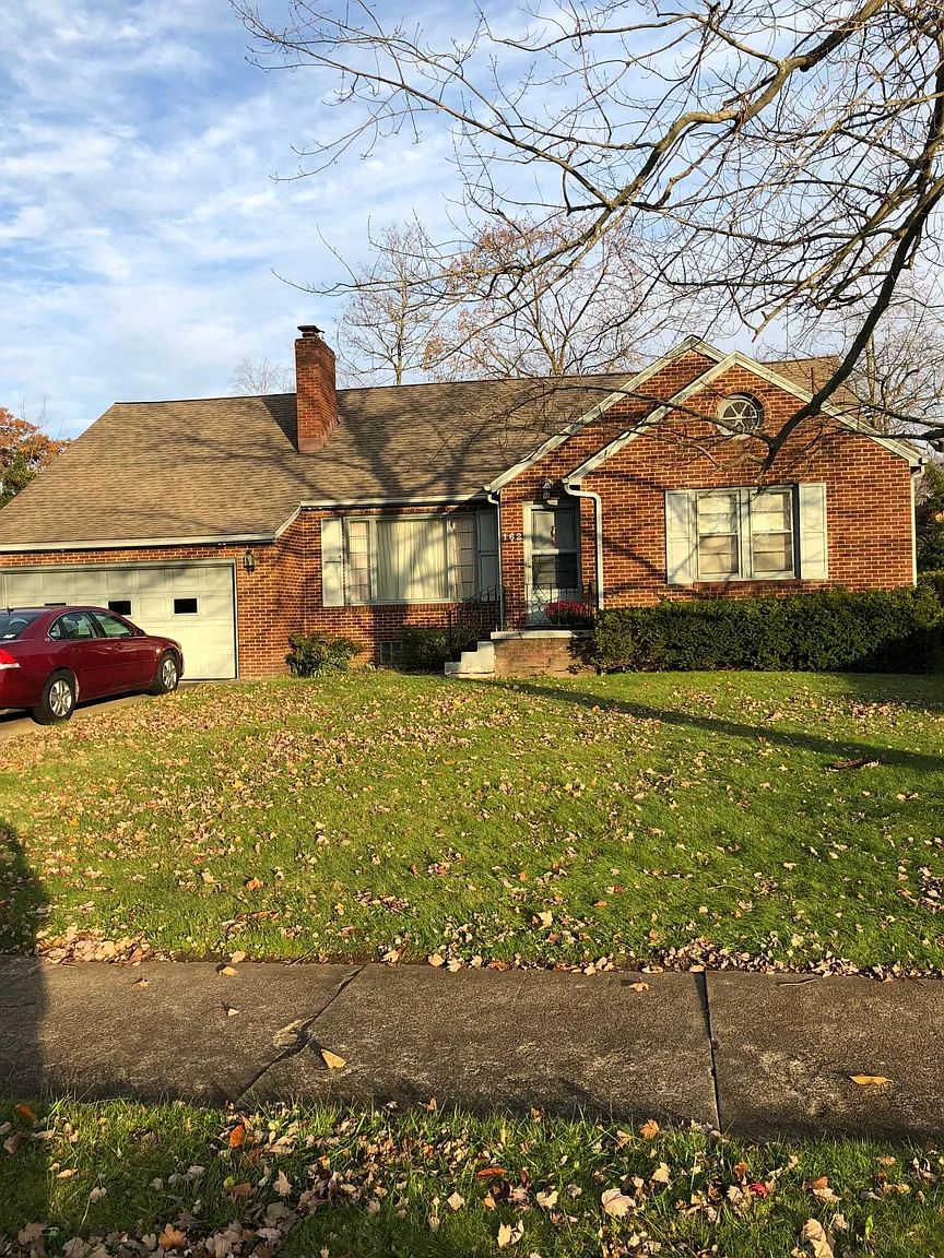 162 Roselawn Ave NE photo 1