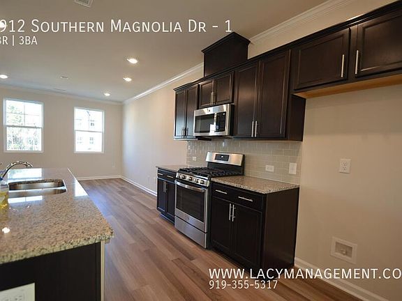 5th image of 4912 Southern Magnolia Dr #1