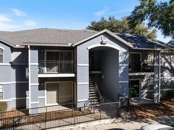 3705 SW 27th St APT 913, Gainesville, FL 32608