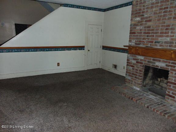 4th image of 2726 Portland Ave