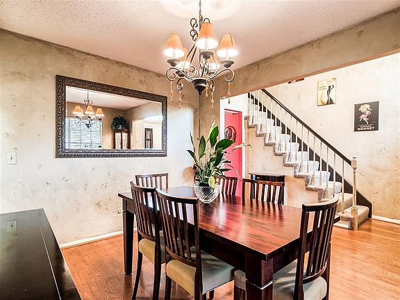 Plenty of Room for large family gatherings