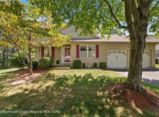 415 Lily Ct, Manchester Township, NJ 08759