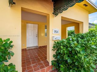 916 SW 9th St #916, Miami, FL 33130