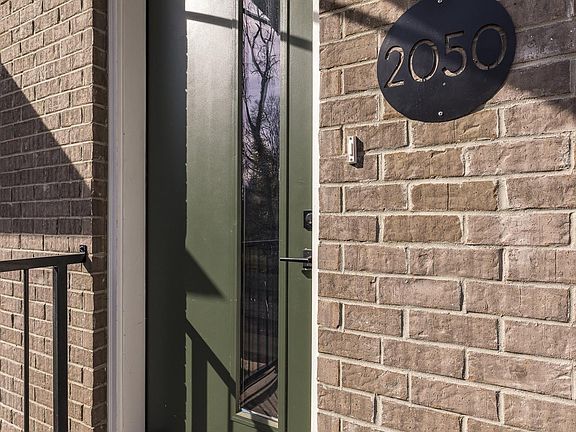 4th image of 2040 McKinley St #2040