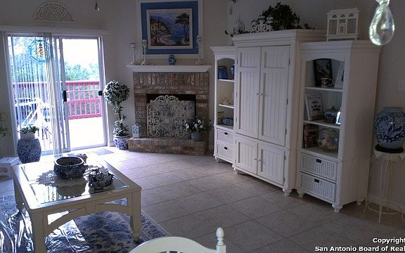 3rd image of 20535 Cliff Park