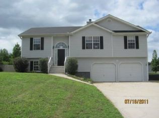 161 Hunters Lake Dr, Villa Rica, GA 30180