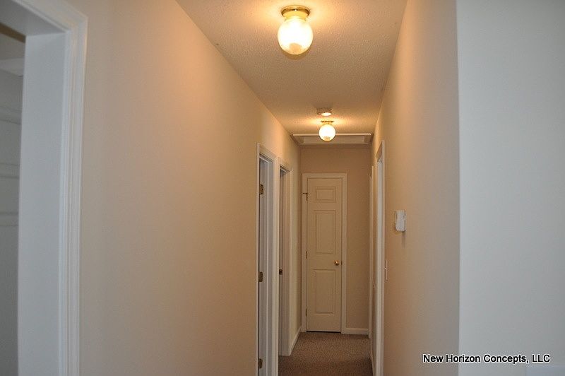 2nd image of 804 Houston Dr
