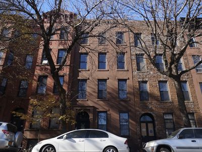 86 Clinton Ave, Brooklyn, NY, 11205
