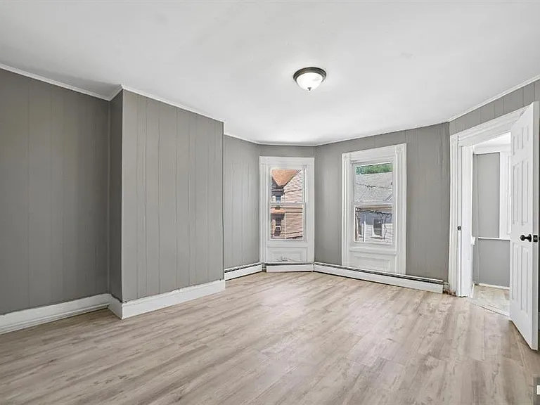7 Belle Ave #2 — Photo 10