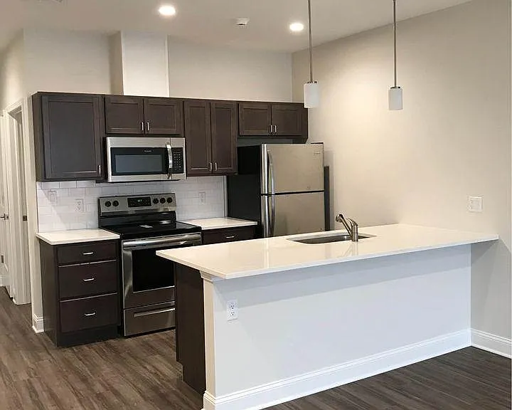 427 Washington Ave #4C — Photo 9