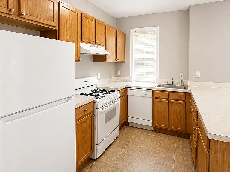 164 Babcock St #1 — Photo 2