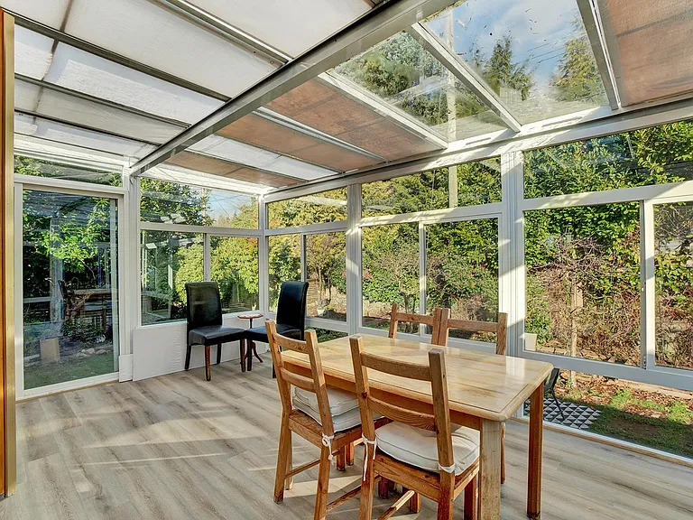 638 Elstree Pl — Photo 17