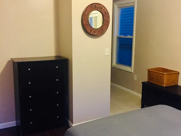 217 South Street image 3 of 5