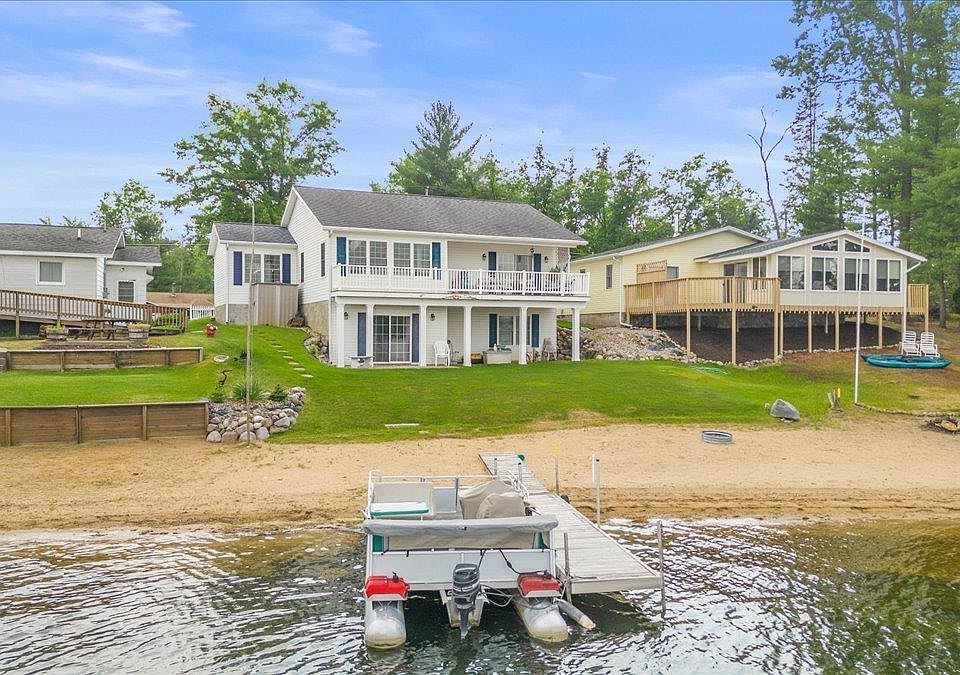 1753 S Ogemaw Trl, West Branch, MI 48661 MLS 1912479 Zillow