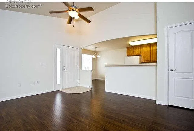 2 bed, 973 sqft, $1,750 — Photo 3
