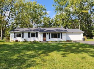 3783 Saint Nicholas Dr, Richfield, OH 44286