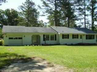 5657C Benson Hardee Rd, Benson, NC 27504