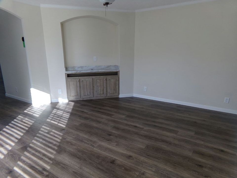 1st image of 10201 W Beaver St #25