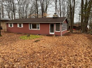 141 Mohican Trl, Pocono Lake, PA